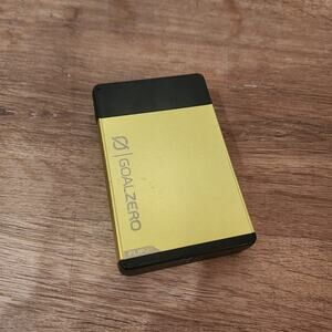 Goal Zero Flip 30 USB Power Bank - Tested Works Excellent 28.1 Wh 7800mA Li-NMC